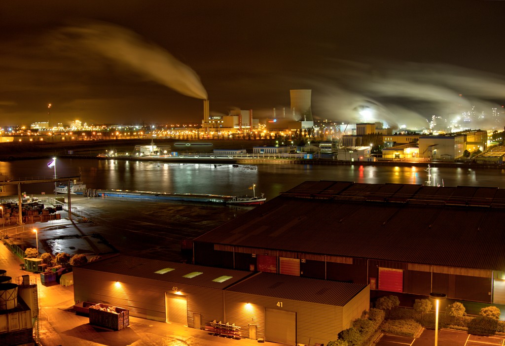 industrie europoort botlek rotterdam hdr haven industriegebied centrale maasvlakte energie opslag overslag